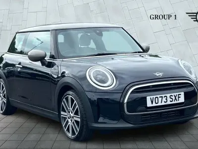 Used Mini Cooper Exclusive 136 HP (100 kW) 2023 Black Hatchback
