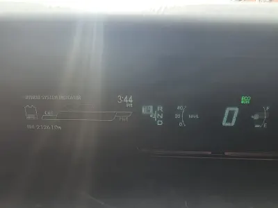 Used Toyota Prius 136 HP (100 kW) 2019 Silver Hatchback