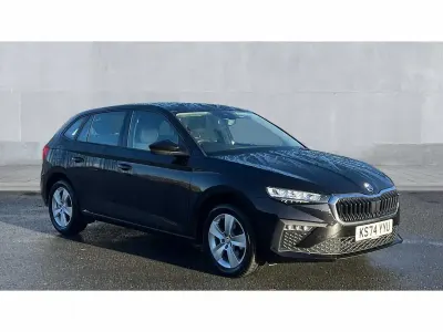 Usado Skoda Scala SE 116 CV (85 kW) 2025 Negro Utilitario