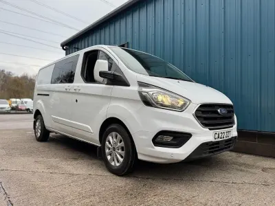Used Ford Transit Custom Limited 130 HP (95 kW) 2022 White Van