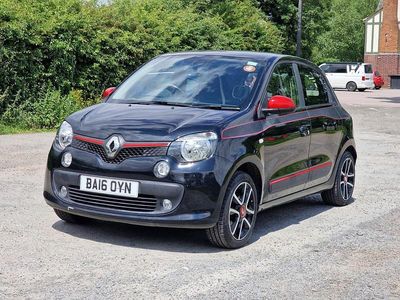Used Renault Twingo Dynamique 90 HP (66 kW) 2016 Black Hatchback
