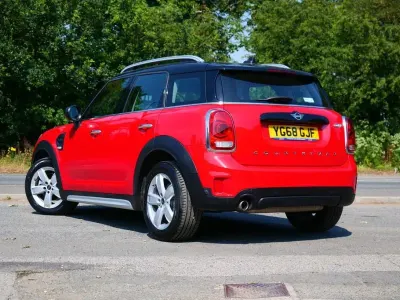 Used Mini Cooper Countryman 136 HP (100 kW) 2018 Red SUV