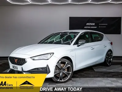 Used Cupra Leon VZ2 2023 White Hatchback