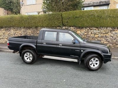Usado Mitsubishi L200 113 HP (83 kW) 2006 Preto Pickup