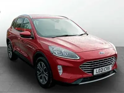 Used Ford Kuga Titanium 120 HP (88 kW) 2021 Red SUV