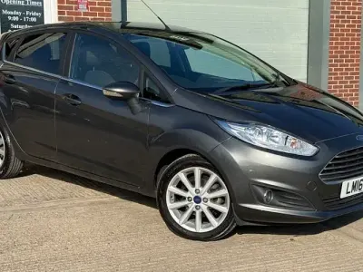 Used Ford Fiesta Titanium 101 HP (74 kW) 2017 Hatchback