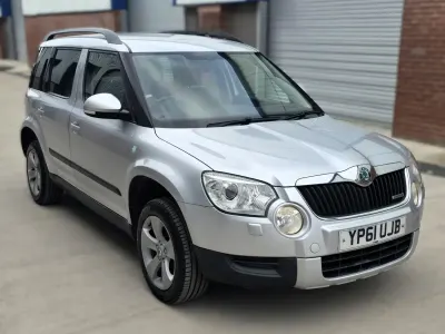 Używany Skoda Yeti GreenLine 105 KM (77 kW) 2011 Srebrny SUV