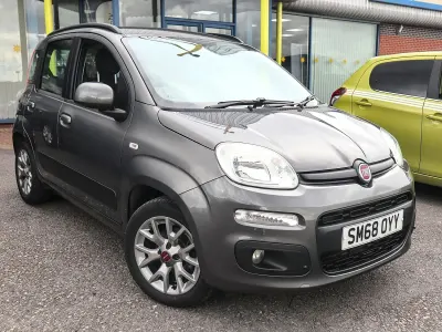 Used Fiat Panda Lounge 69 HP (50 kW) 2019 Anthracite grey Hatchback