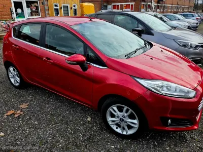 Used Ford Fiesta Zetec 2016 Red Hatchback