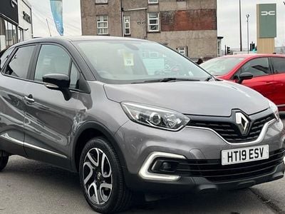 Grey Used 2019 Renault Captur Iconic SUV | £8,595 (Fair price)