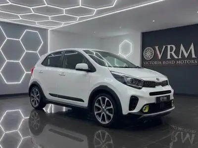 Used Kia Picanto X-Line 83 HP (61 kW) 2019 White Hatchback