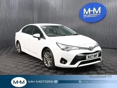 Used Toyota Avensis Business Edition 112 HP (82 kW) 2017 White Sedan