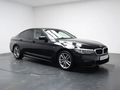 Begagnad BMW 520 M Sport 190 HK (139 kW) 2019 Svart Sedan