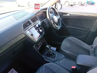 Used VW Tiguan R-line Edition 150 HP (110 kW) 2023 White SUV