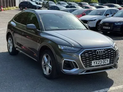 Begagnad Audi Q5 Sportback S-Line 204 HK (150 kW) 2024 SUV