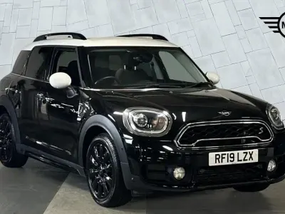 Used Mini Cooper S Countryman 189 HP (139 kW) 2019 Black SUV