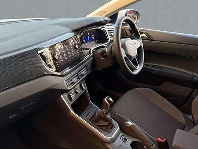 Used VW Taigo Life 95 HP (69 kW) 2025 White SUV