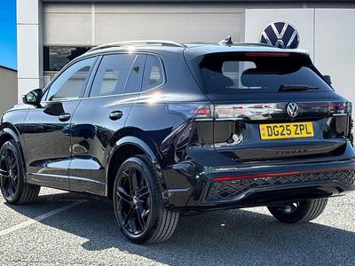 Used VW Tiguan R-line 150 HP (110 kW) 2025 Black SUV
