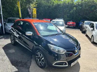 Used Renault Captur Dynamique 90 HP (66 kW) 2014 Black SUV