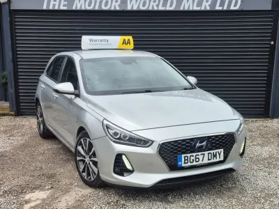 Used Hyundai i30 SE 110 HP (80 kW) 2017 Silver Hatchback