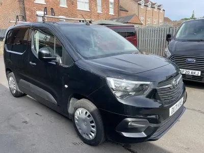 Used Vauxhall Combo Sportive 100 HP (73 kW) 2021 Black MPV