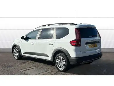 Gebraucht Dacia Jogger Comfort 110 PS (80 kW) 2023 Weiß Van / Kleinbus