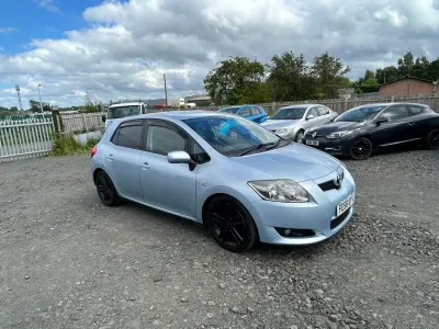 Used Toyota Auris SR 177 HP (130 kW) 2008 Blue Hatchback