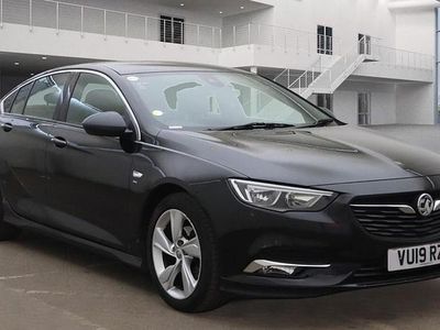 Black Used 2019 Vauxhall Insignia SRi Hatchback | £5,995 (Fair price)