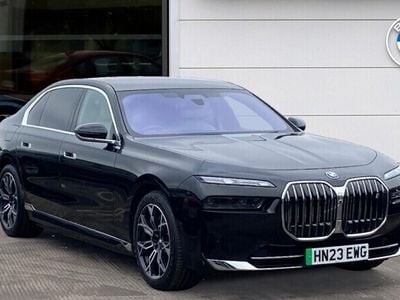 BMW i7
