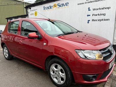 Used Dacia Sandero Lauréate 2015 Red Hatchback