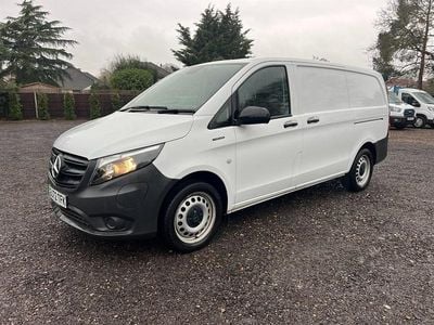 Used Mercedes e-Vito Progressive 85 kW (116 HP) 2022 White MPV