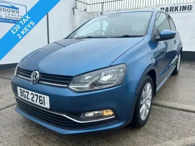 Used VW Polo SE 90 HP (66 kW) 2016 Blue Hatchback