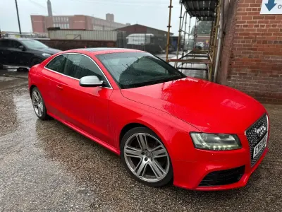 Used Audi RS5 Comfort 450 HP (330 kW) 2011 Red Coupe