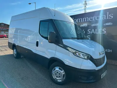 Used Iveco Daily 136 HP (100 kW) 2021 White Van