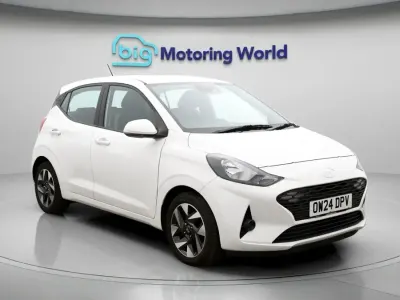 Usado Hyundai i10 Advanced 63 HP (46 kW) 2024 Branco Citadino