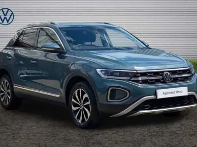 Used VW T-Roc 115 HP (84 kW) 2024 SUV