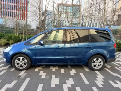 Usado Ford Galaxy Zetec 2007 Azul Monovolumen