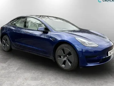 Used Tesla Model 3 Standard Range Plus 366 kW (498 HP) 2021 Blue Sedan