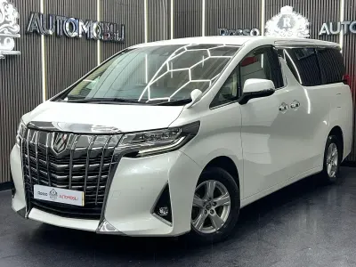 Used Toyota Alphard Executive 182 HP (133 kW) 2024 White MPV
