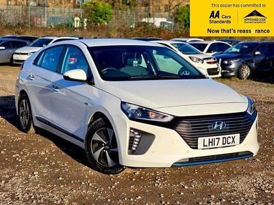 White Used 2017 Hyundai Ioniq Premium SE Hatchback | £11,988 (Good price)