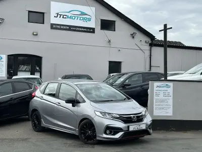 Used Honda Jazz Sport 130 HP (95 kW) 2018 Silver Hatchback