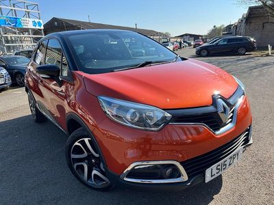 Used Renault Captur Dynamique 90 HP (66 kW) 2015 Orange SUV