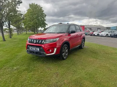 Używany Suzuki Vitara SZ-T 115 KM (84 kW) 2022 Czerwony SUV