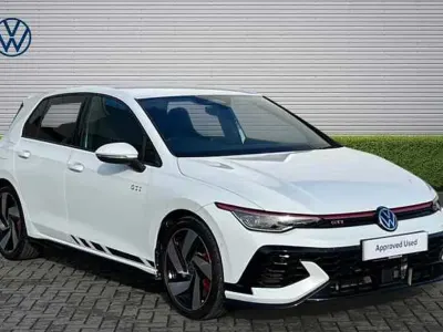 Used VW Golf VIII GTI Clubsport 300 HP (220 kW) 2025 White Hatchback
