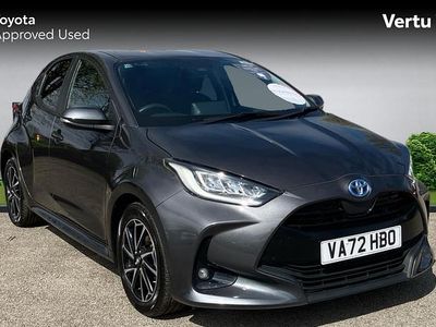 Used Toyota Yaris Hybrid Design 116 HP (85 kW) 2023 Grey Hatchback