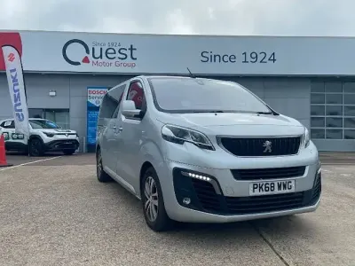 Used Peugeot Traveller Allure 150 HP (110 kW) 2020 MPV