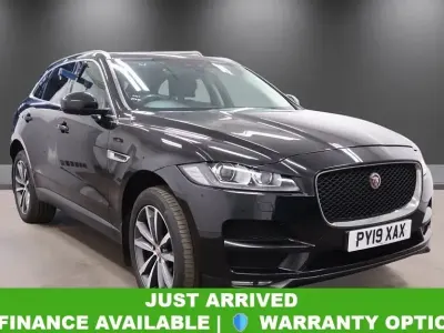Used Jaguar F-Pace Portfolio 240 HP (176 kW) 2019 Black SUV