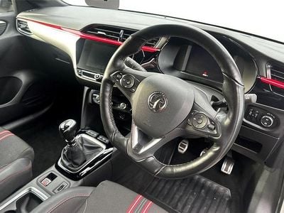 Used Vauxhall Corsa GS Line 100 HP (73 kW) 2022 White Hatchback