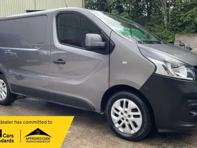 Used Renault Trafic 2019 Grey MPV