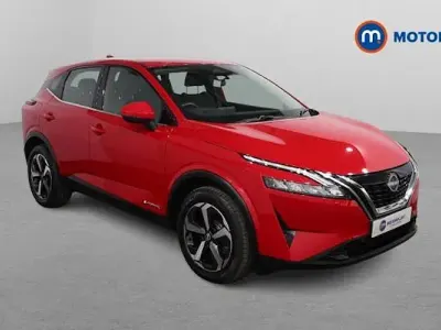 Used Nissan Qashqai Acenta Premium 190 HP (139 kW) 2022 Red SUV